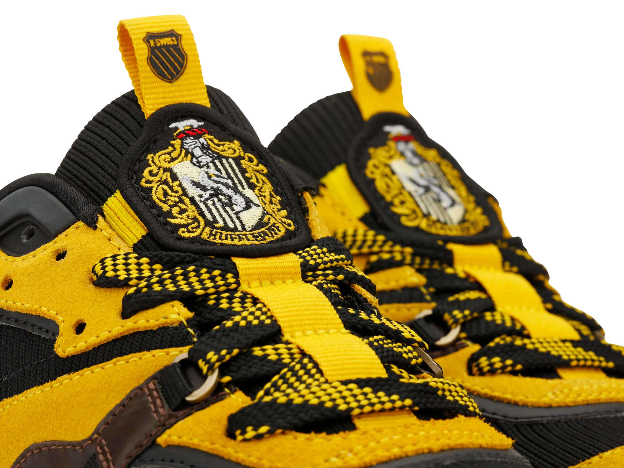 96775-913-M | WOMENS HARRY POTTER X K-SWISS - CR-TERRATI | HUFFLEPUFF - Image 4