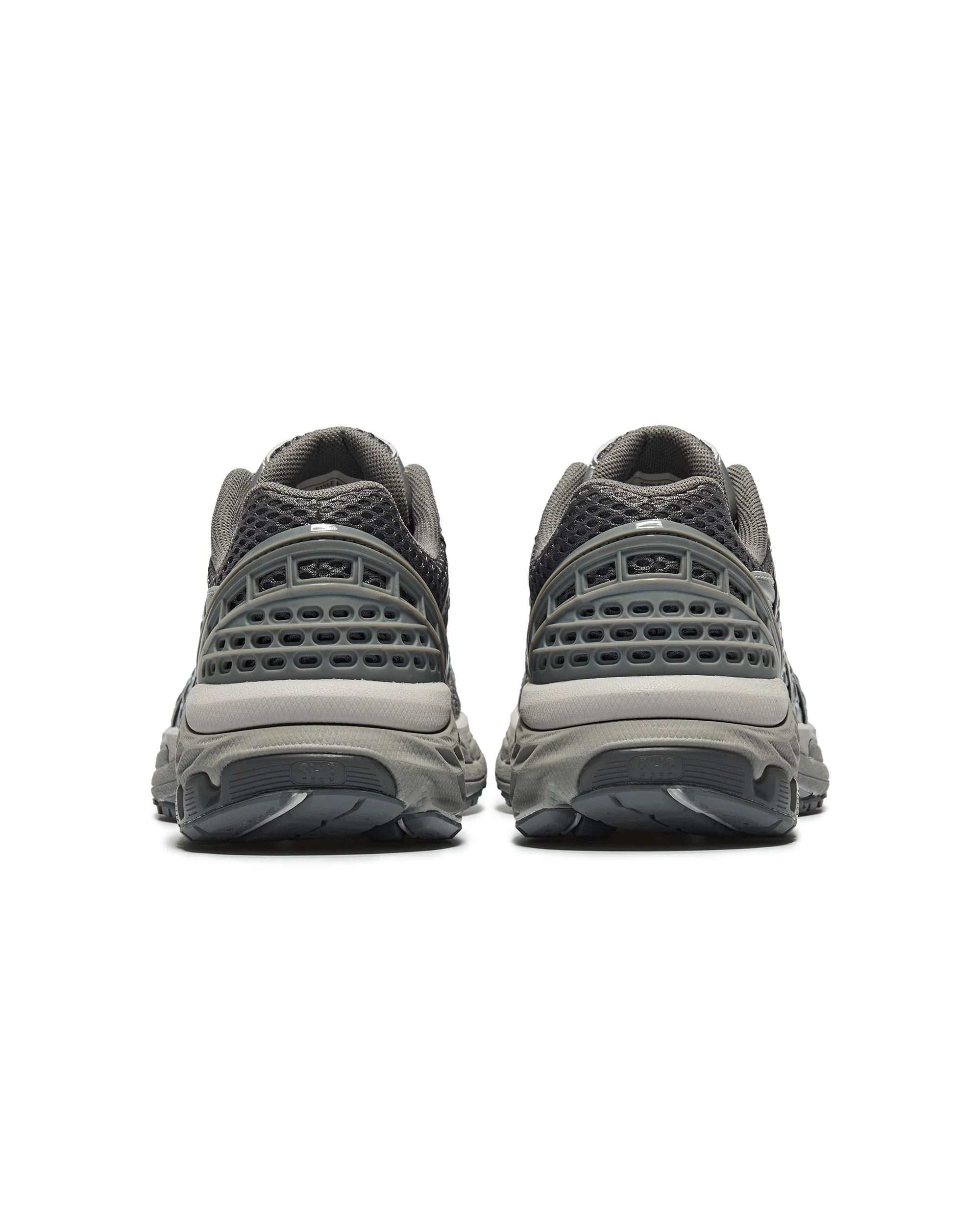 99476-022-M | WOMEN'S KONEJO SNEAKERS | SILVER/NEUTRAL GRAY - Image 4
