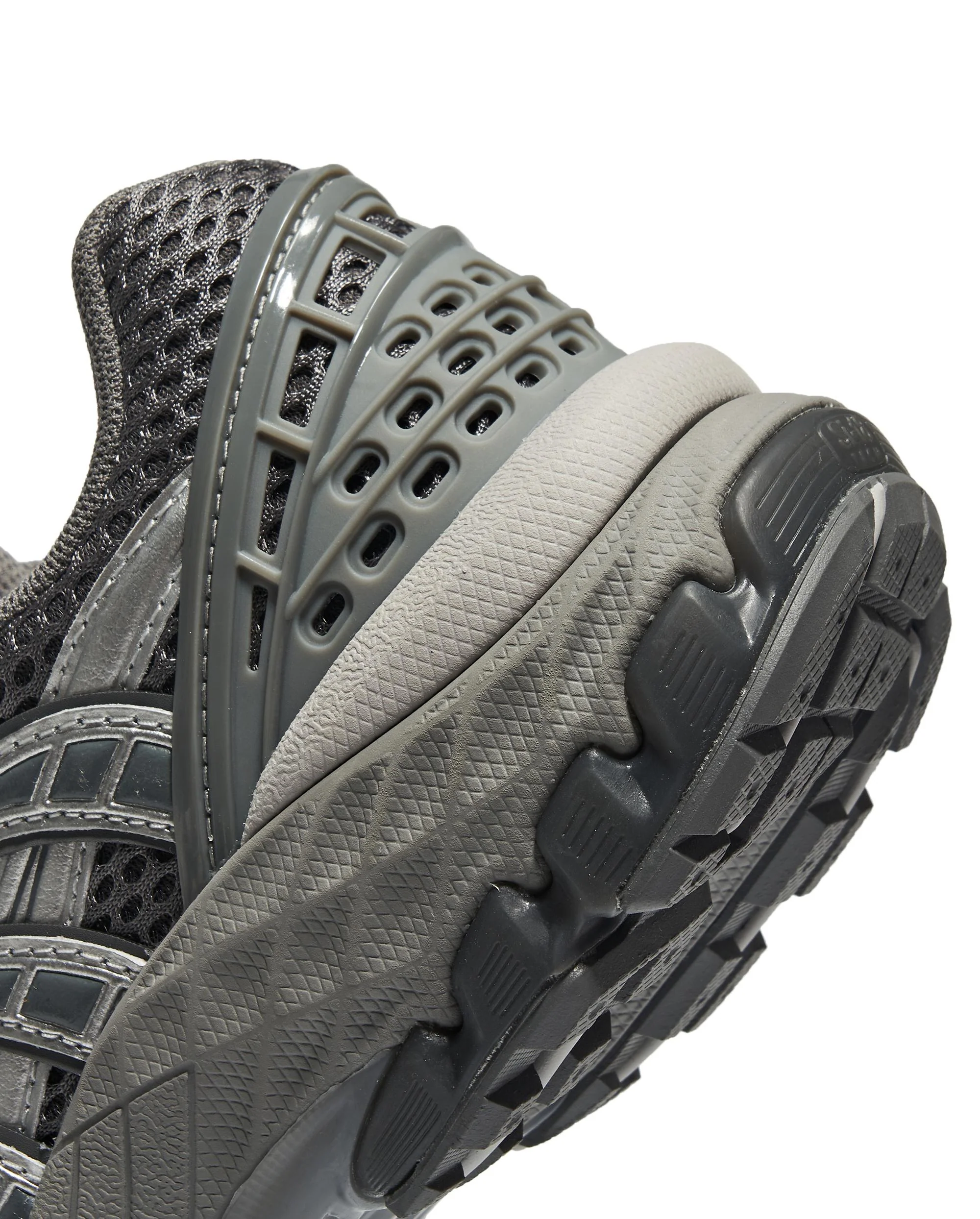 99476-022-M | WOMEN'S KONEJO SNEAKERS | SILVER/NEUTRAL GRAY - Image 6
