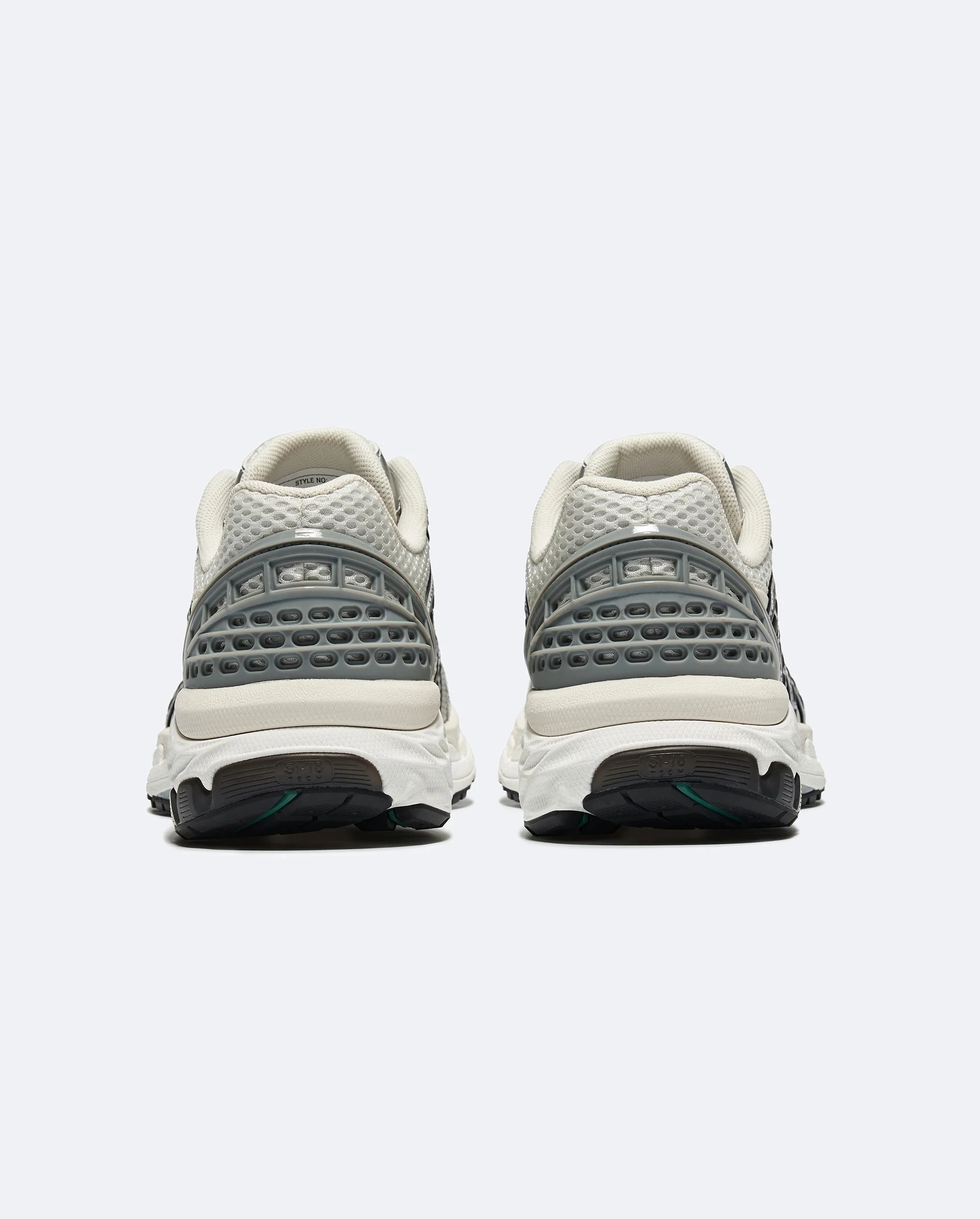 99476-157-M | WOMEN'S KONEJO SNEAKERS | WHT/VANILLA ICE - Image 4